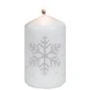 Auslauf ✔️ Stumpenkerze mit Schneeflocke "Silber" - 5,8/10 cm in weiß ❤️
